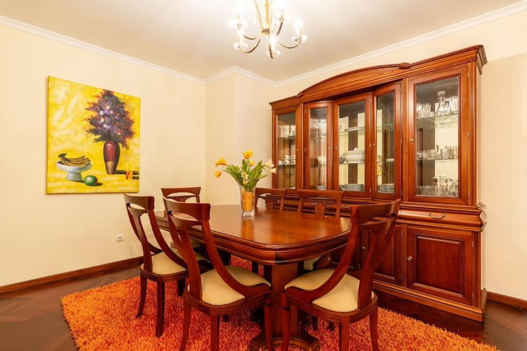 Do Conde Nº3 Apartment